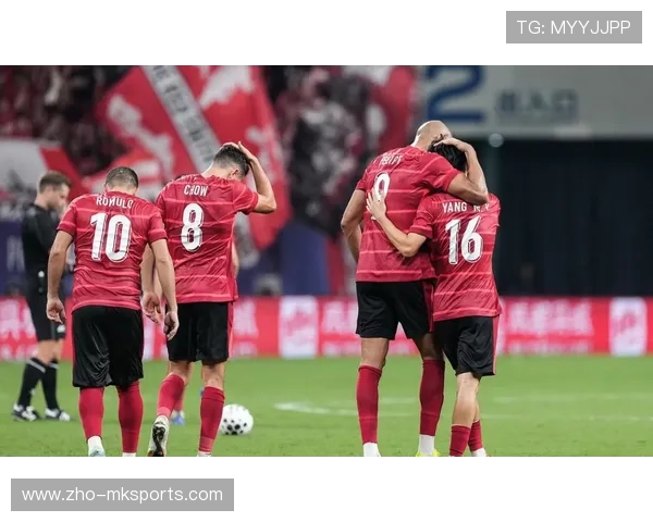 成都蓉城索罗金出球成关键 后场建设决定控场上限与稳定性